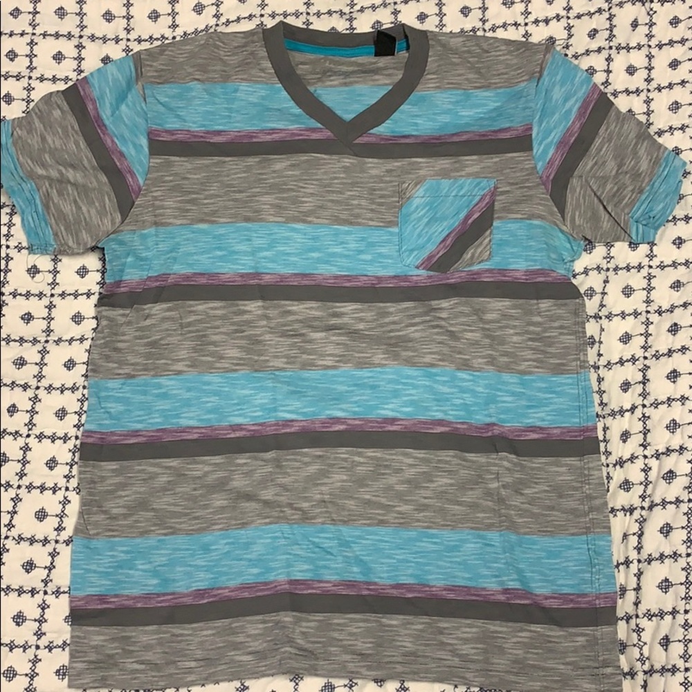 Micros striped V-neck T-shirt size small